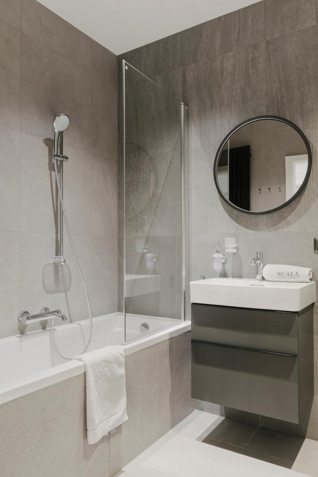 Scala 60D City Center Apartments With Parking By Lion Apartments غدانسك المظهر الخارجي الصورة