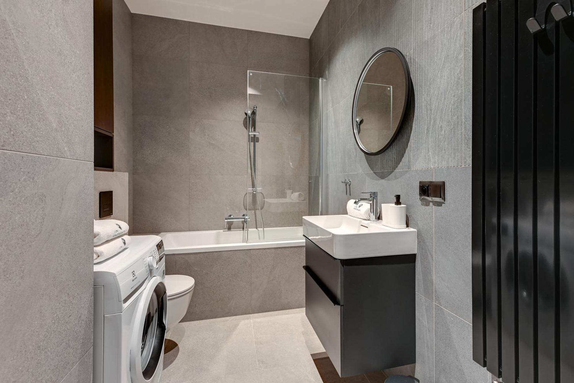 Scala 60D City Center Apartments With Parking By Lion Apartments غدانسك المظهر الخارجي الصورة